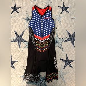 Women’s size medium triathlon suit
